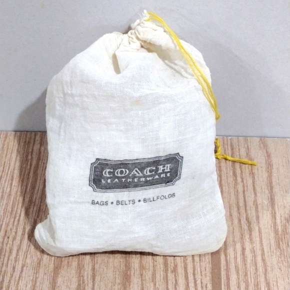 Coach Beige Drawstring Protective Storage Dust Bag - Small Items 5.5 x 7.25-in - Picture 2 of 9